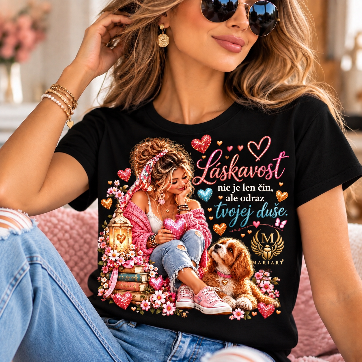 Dámske čierne tričko „Láskavosť“ s originálnou potlačou Mariart